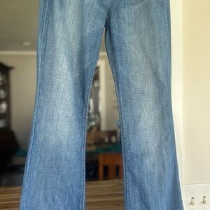 Women's Blue Jeans-worn look